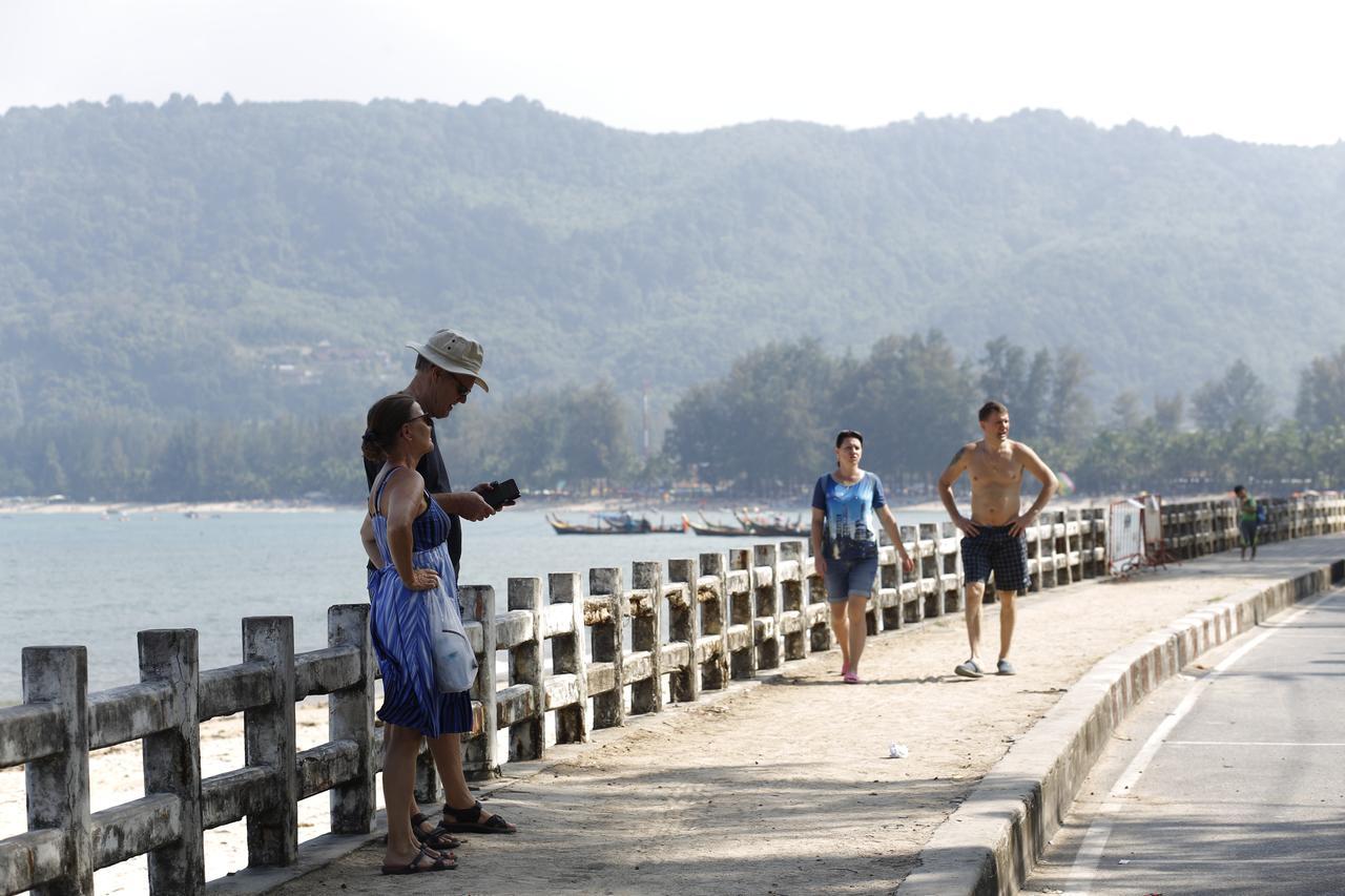 โรงแรมบ้านกมลา แฟนตาซี หาดกมลา ภายนอก รูปภาพ