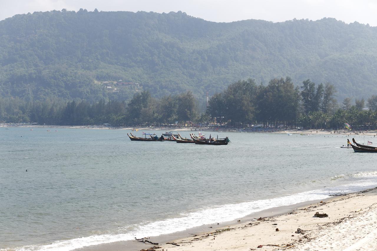 โรงแรมบ้านกมลา แฟนตาซี หาดกมลา ภายนอก รูปภาพ